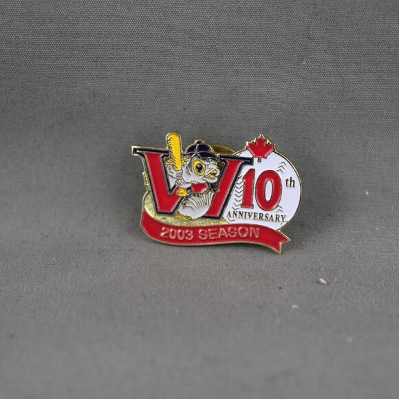 Winnipeg Goldeyes Pin - 10th Anniversary Pin - Metal Pin - Picture 3 of 3